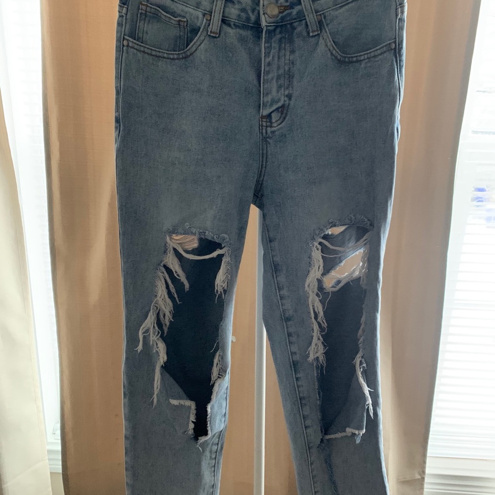 Light blue distressed boyfriend jeans